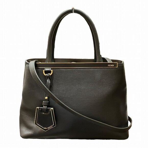 FENDI Black Shoulder Bag - Picture 1 of 9